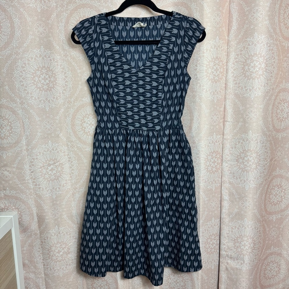 Mata Traders Blue Arrow Patterned Boho V-Neck Cap Sleeves A-Line Dress Size XS